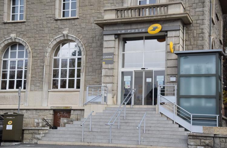 Bureau de Poste Briançon Champ de Mars