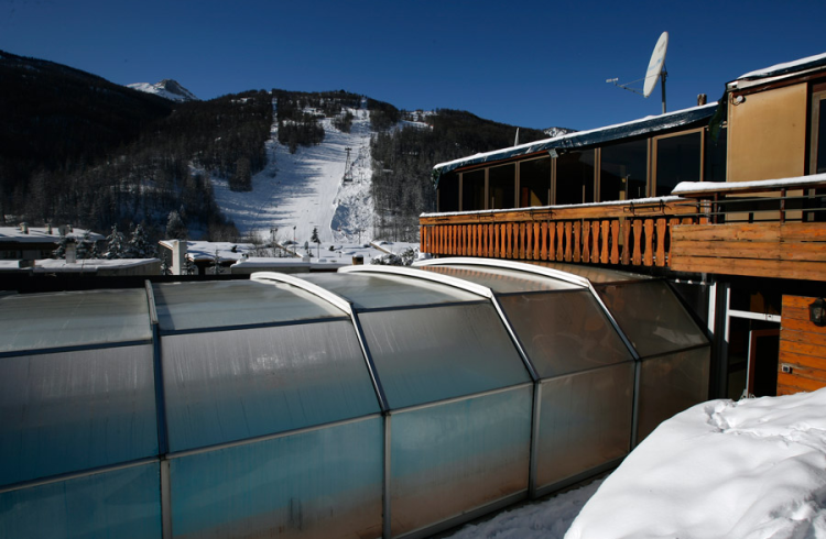 http://extranet.hautes-alpes.net/data/HOTPAC0050000069/PHOTO/fr/pleinsud.png